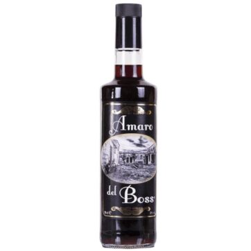 Bottiglia di Amaro del Boss – liquore alle erbe italiano dal gusto deciso e aromatico, digestivo da fine pasto.