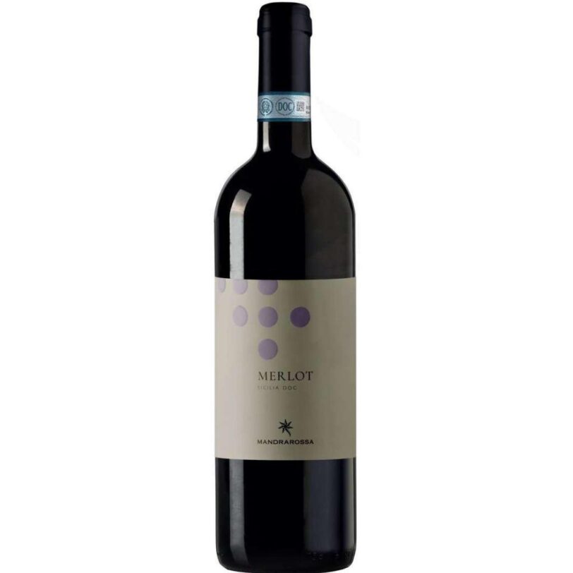 Bottiglia di Mandrarossa Merlot Sicilia DOC – vino rosso morbido e fruttato con note di ciliegia e spezie.