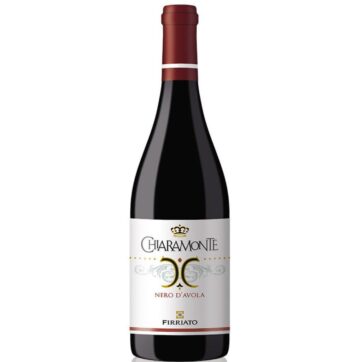 Bottiglia di Firriato Chiaramonte Nero d’Avola – vino siciliano dal gusto intenso e fruttato.