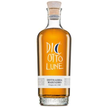 Bottiglia di Grappa Marzadro Diciotto Lune – distillato elegante e morbido affinato in legno.