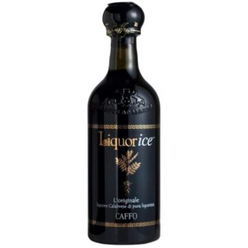 Bottiglia di Liquorice Caffo – liquore calabrese di pura liquirizia, dal gusto intenso e aromatico.