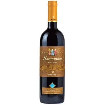 Bottiglia di Firriato Harmonium Nero d’Avola, vino rosso siciliano DOC elegante e complesso, ideale per carni rosse e piatti gourmet.