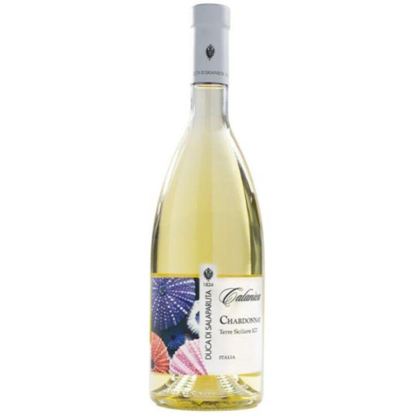Bottiglia di Duca di Salaparuta Calanica Chardonnay, vino bianco siciliano fresco e fruttato, Terre Siciliane IGT.