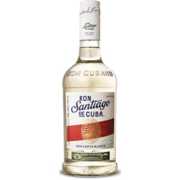 Bottiglia di Rum Santiago de Cuba Carta Blanca, rum cubano bianco ideale per Mojito e cocktail caraibici.
