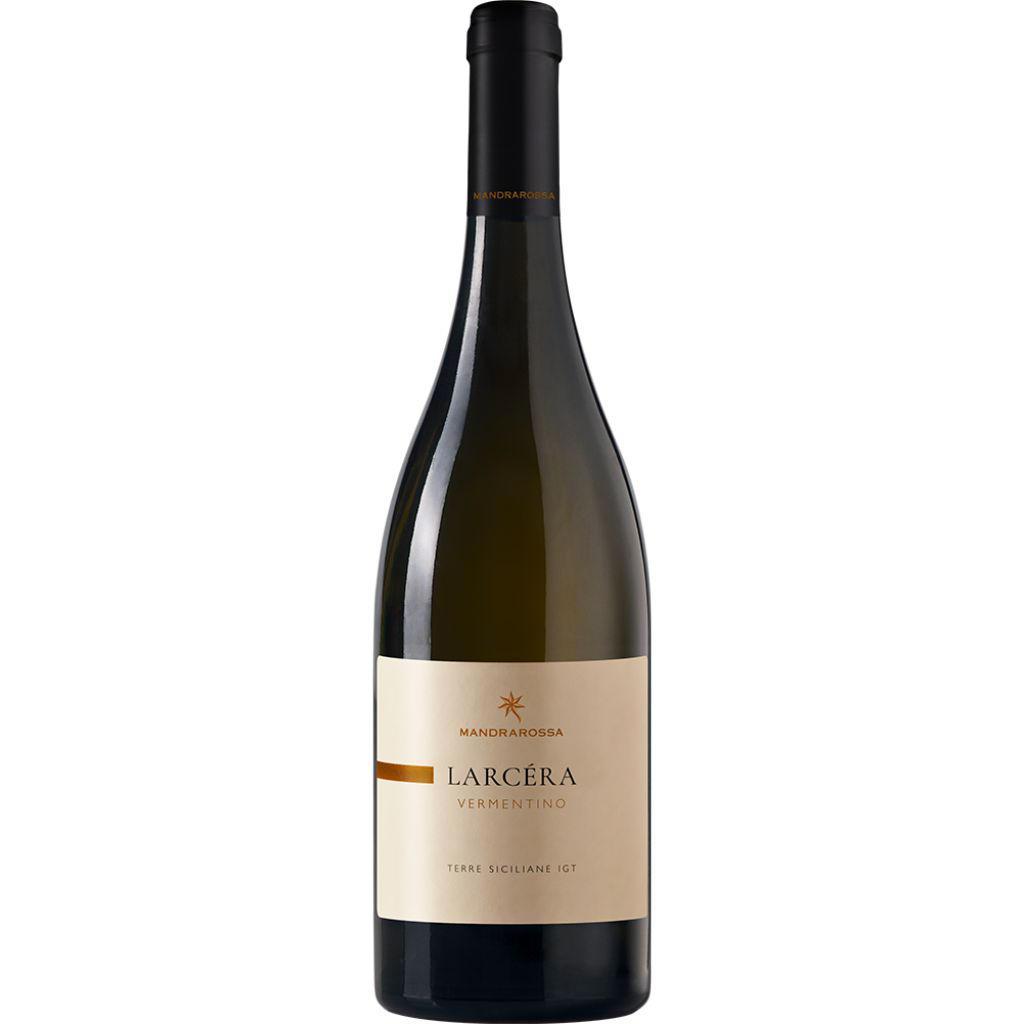 Bottiglia di Mandrarossa Larcéra Vermentino Terre Siciliane IGT – vino bianco fresco e minerale con profumi di agrumi e fiori bianchi.